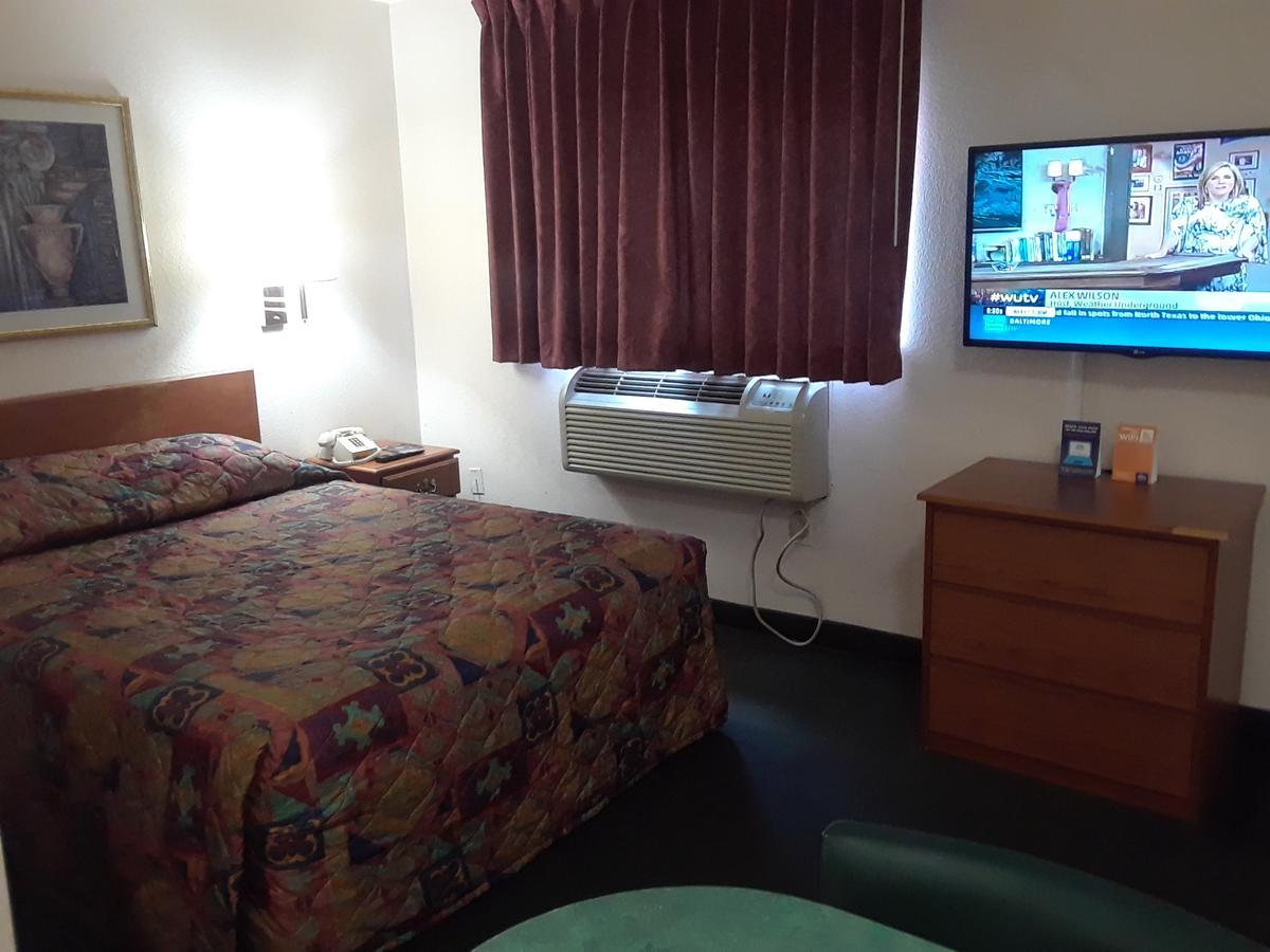 Intown Suites Houston Intercontinental Eksteriør bilde