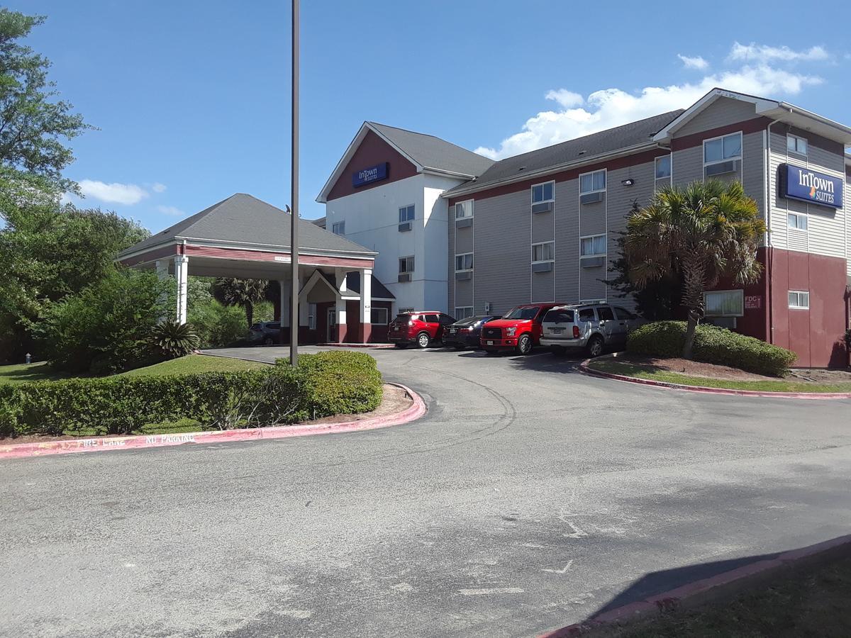 Intown Suites Houston Intercontinental Eksteriør bilde